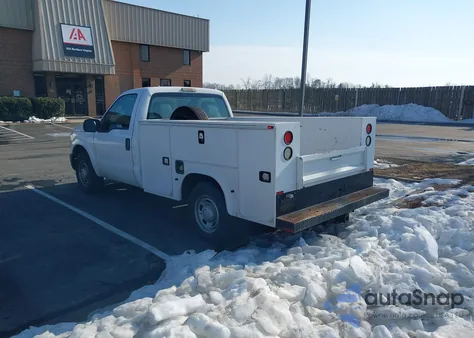 2015 Ford F-250 Xl из США, поврежденный, VIN 1FDBF2A64FEA83994